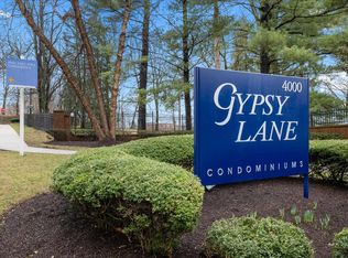 4000 Gypsy Ln UNIT 305, Philadelphia, PA