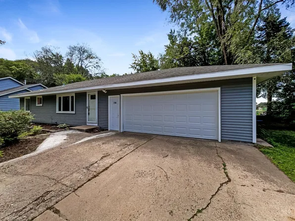 2706 121st Ave NW, Coon Rapids, MN 55433