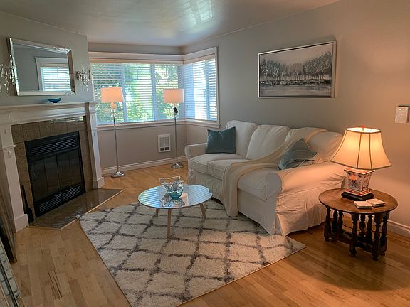 4th image of 2200 Thorndyke Ave W APT 302
