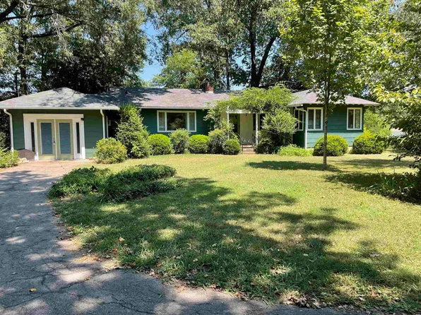 602 Lee St, Martin, TN 38237