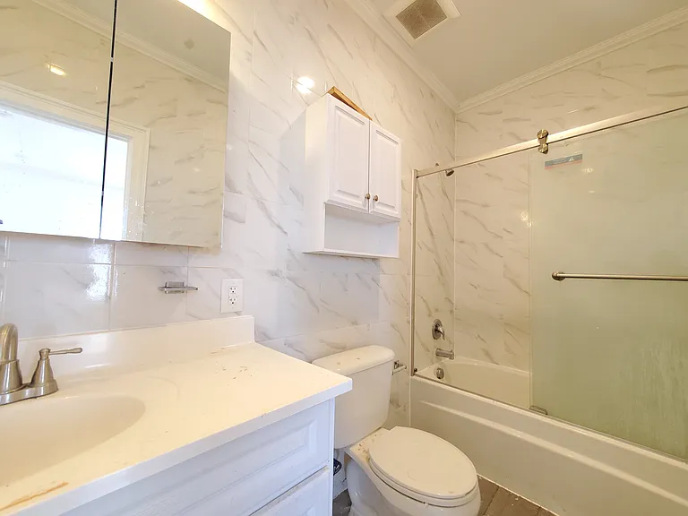 373 Danforth Ave #300 — Photo 5
