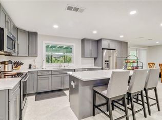 22 Maui Cir #22, Naples, FL 34112