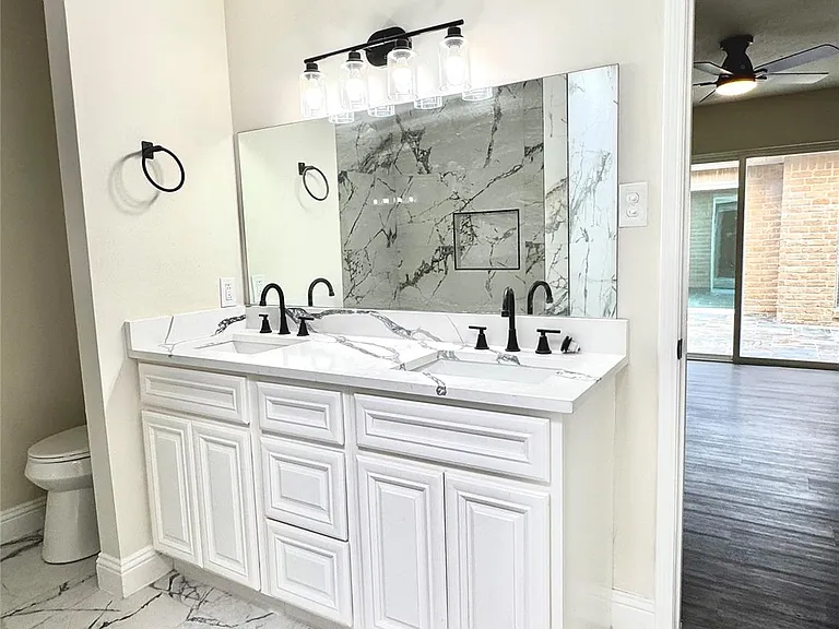14307 Piping Rock Ln — Photo 10