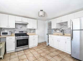 9 Dexter St #3, Waltham, MA 02453