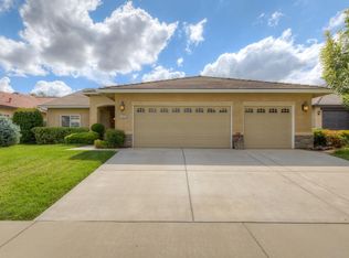 1422 High Noon Dr, Plumas Lake, CA