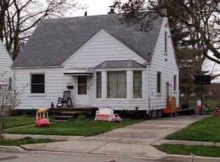 26323 Delton St, Madison Heights, MI