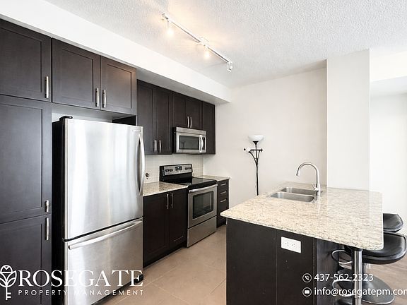 2nd image of 4070 Confederation Pkwy #4309