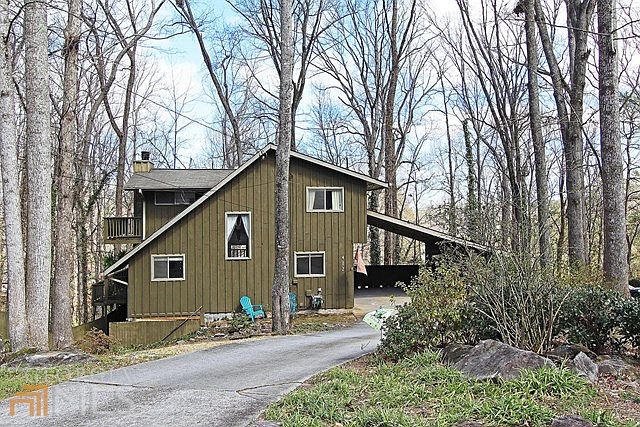 1st image of 402 Theresa Ct