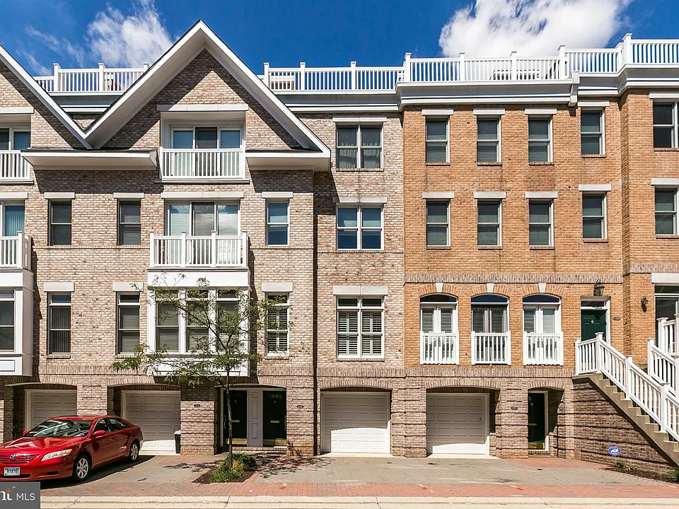 1236 Harbor Island Walk
