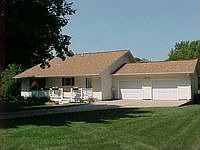 1st image of 2819 Willow Ln
