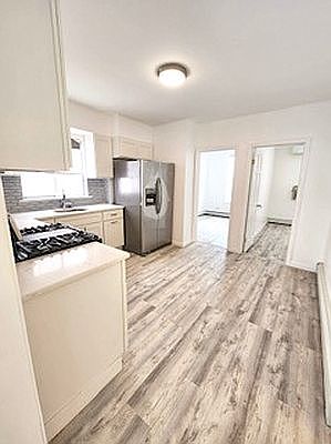 4th image of 68-27 75th St Floor 2