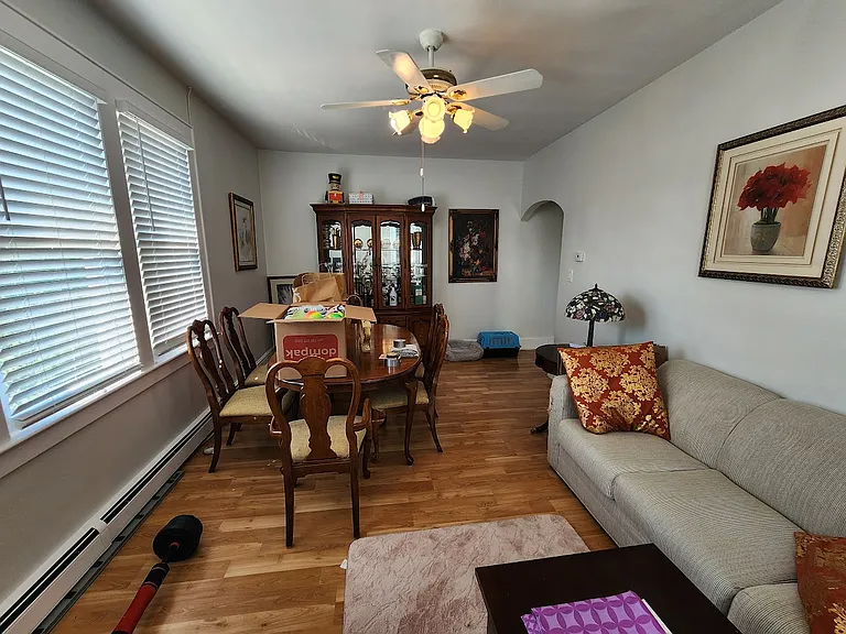 611 W Blancke St #5 — Photo 11