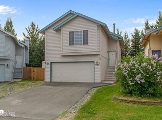 7737 Cherrywood Cir, Anchorage, AK 99519