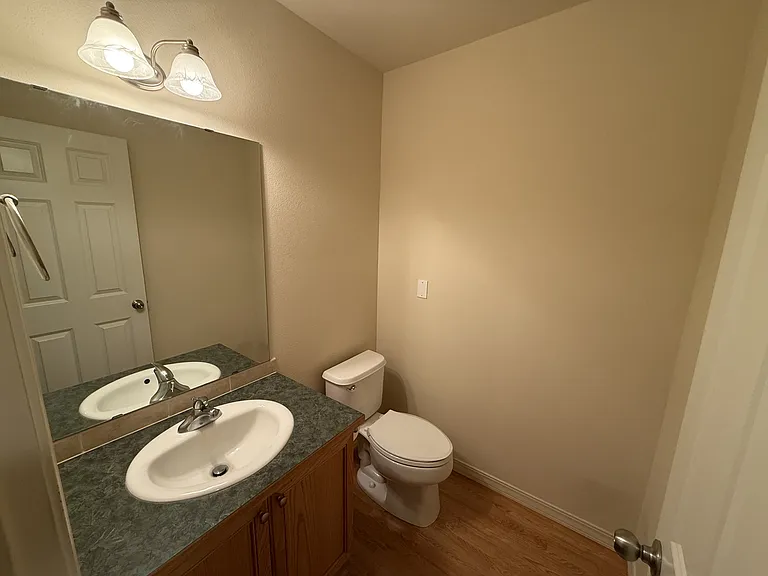 3382 S 283rd Ln — Photo 14