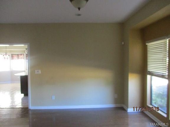 4th image of 6200 Oliver Dr