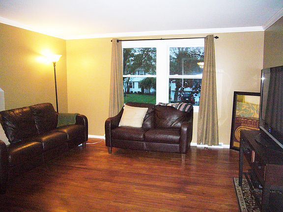4th image of 473 Teakwood Ter