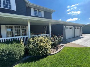 1810 Ridgeway St, Lexington, NE 68850