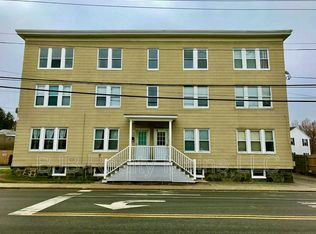 299 Ocean St APT 3, South Portland, ME 04106