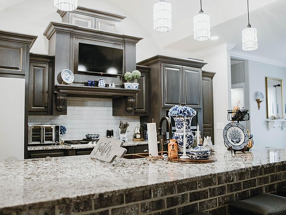 5th image of 60418 Hatley Rd