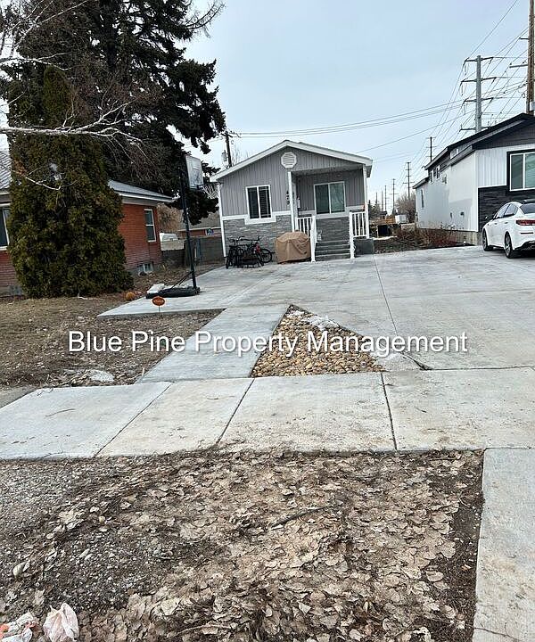 1st image of 479 E 18th St