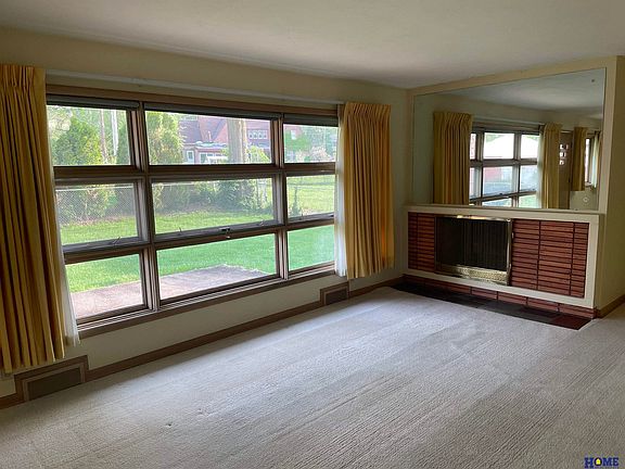 4th image of 4620 Bryan Cir