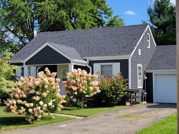 4927 Prospect Ave, Cincinnati, OH 45242