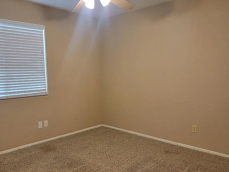 6814 S Rita Ln — Photo 7