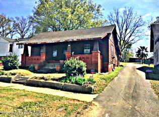 318 Hickory Ave, Sanford, NC 27330