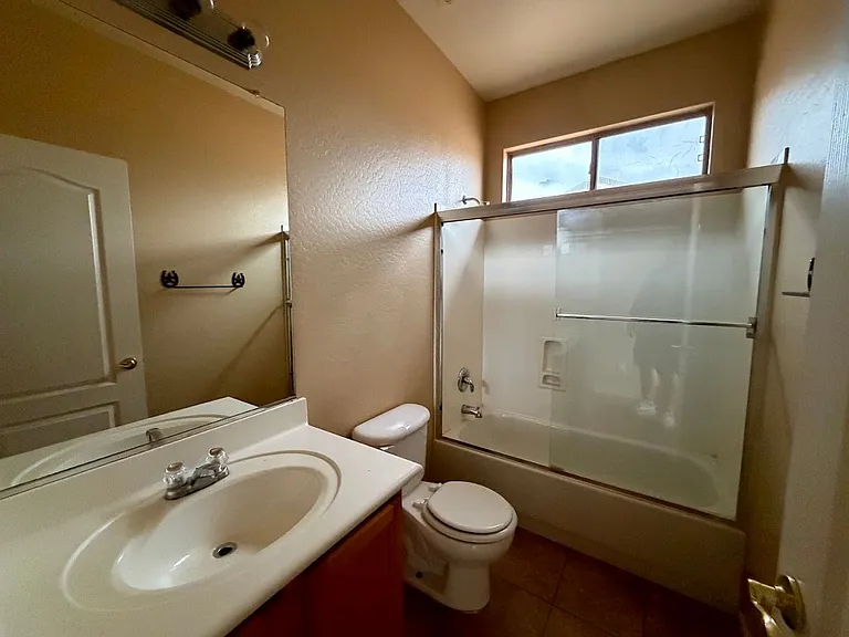 3202 S 104th Ave — Photo 19