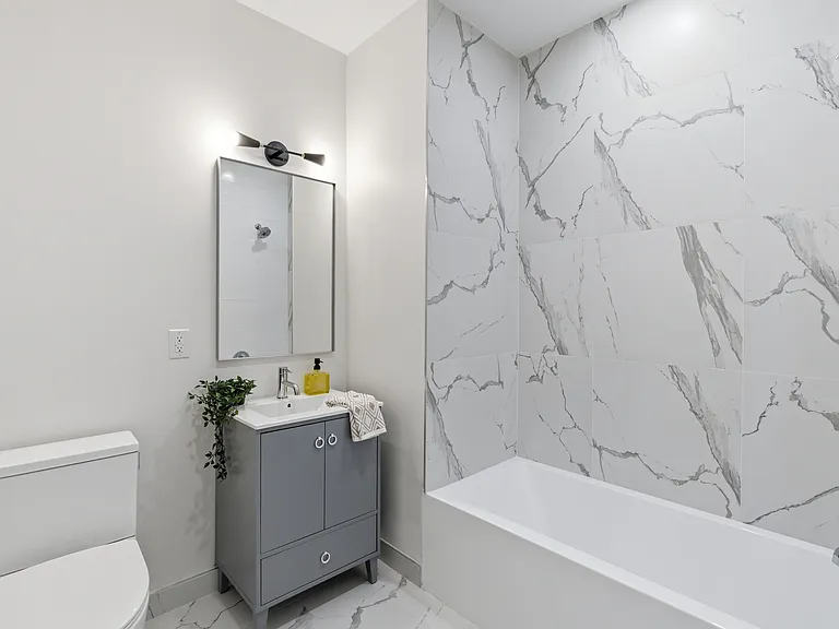 1 Mallory Ave — Photo 15
