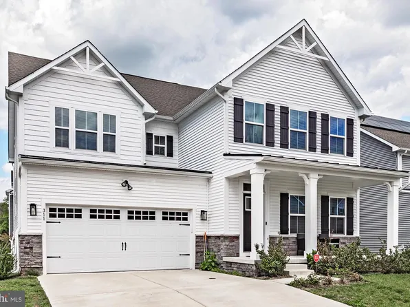 311 Pine View Dr, Newark, DE 19702