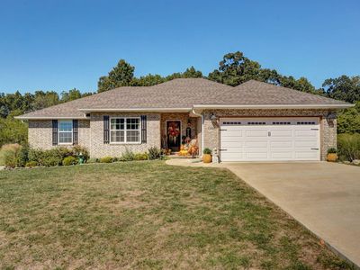 1236 Robins Nest Hill, Mount Vernon, MO, 65712