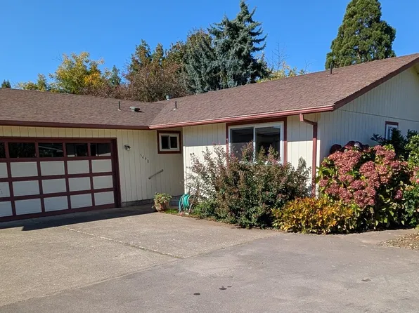 5440 J St, Springfield, OR 97478
