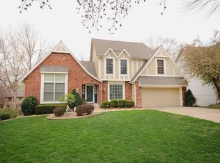 12113 Mastin St, Overland Park, KS 66213