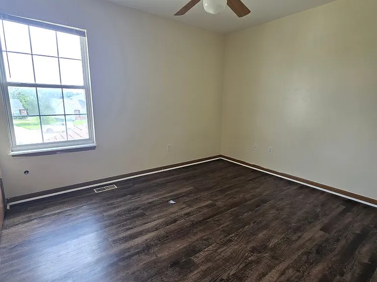 1504-1506 Native Dancer Ct — Photo 11