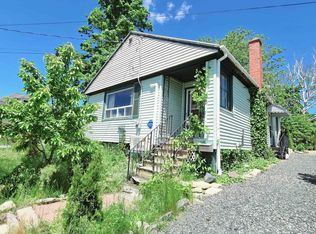 33 Brook St, North Sydney, NS B2A2J3