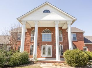1460 Hartman Ln, Shiloh, IL