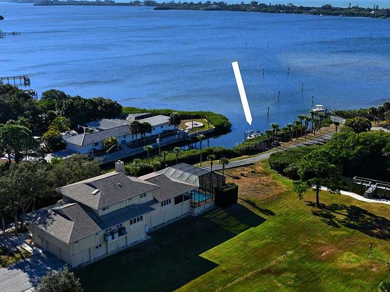 1st image of 1239 Bayshore Dr