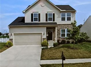 2463 Sunset Maple Dr, Tipp City, OH 45371