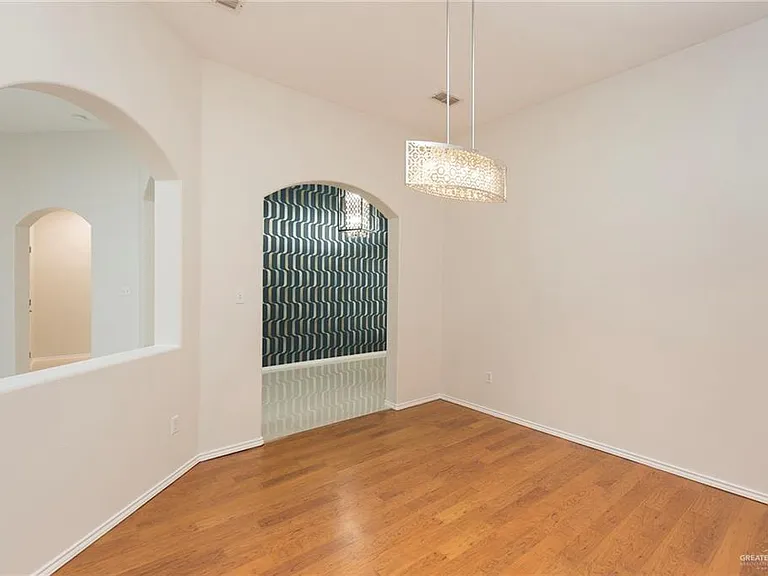 3007 San Armando — Photo 4