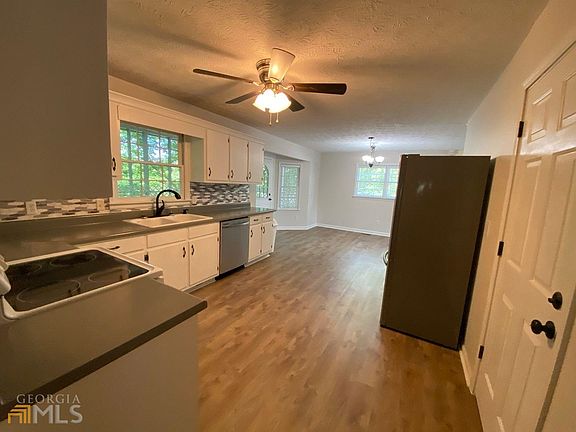 5th image of 1078 Norris Lake Dr