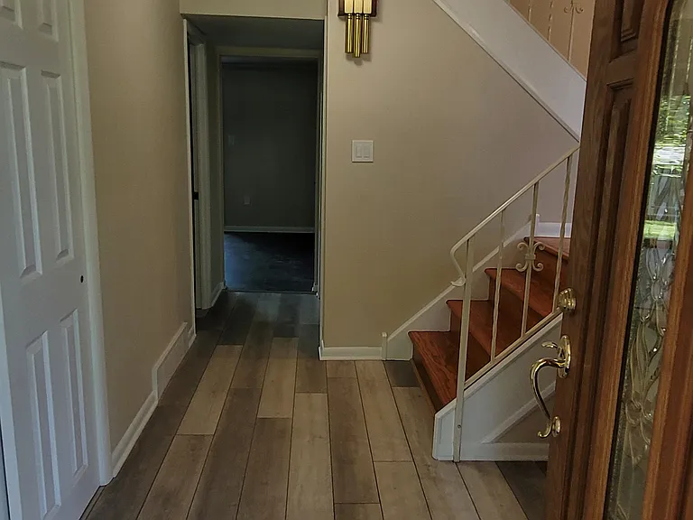 270 Riverview Rd — Photo 4
