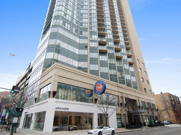 111 W Maple St APT 3107, Chicago, IL 60610