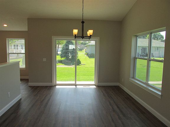 5th image of 1351 N 12th St