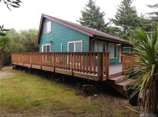 484 Centaurus Ave SW, Ocean Shores, WA 98569