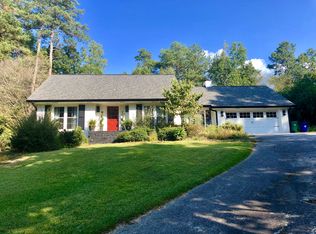 4727 Cambridge Dr, Dunwoody, GA 30338