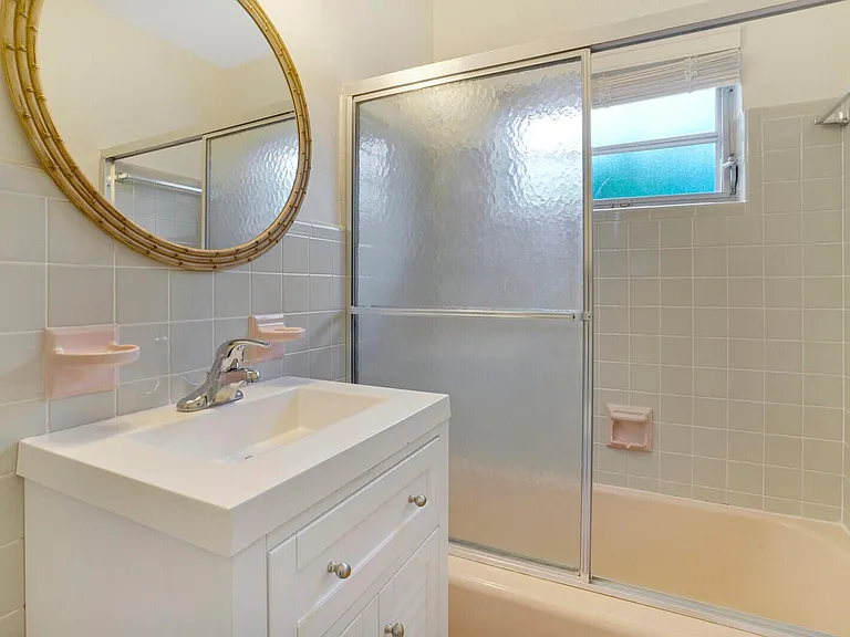 3410 Poinsettia Ave — Photo 13