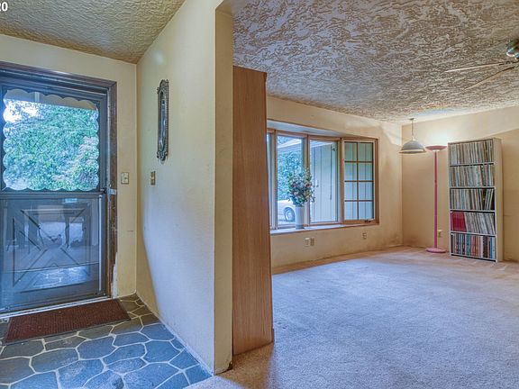 3rd image of 25349 NE 142nd Ave