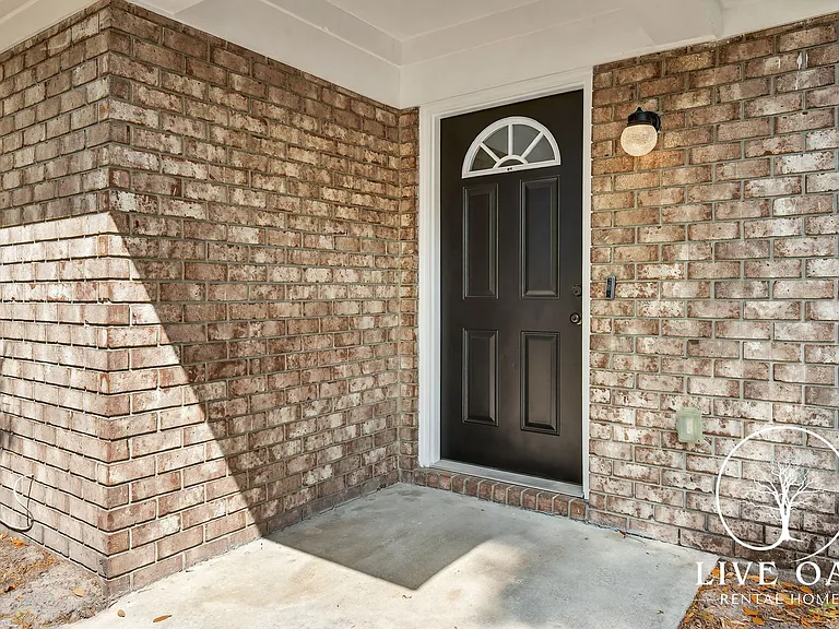 623 Georgia Ave — Photo 4