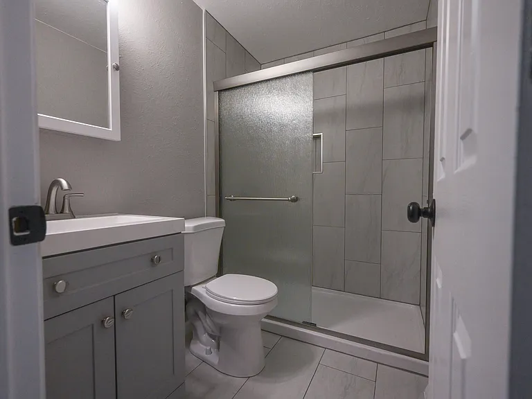1232 Allison St — Photo 7
